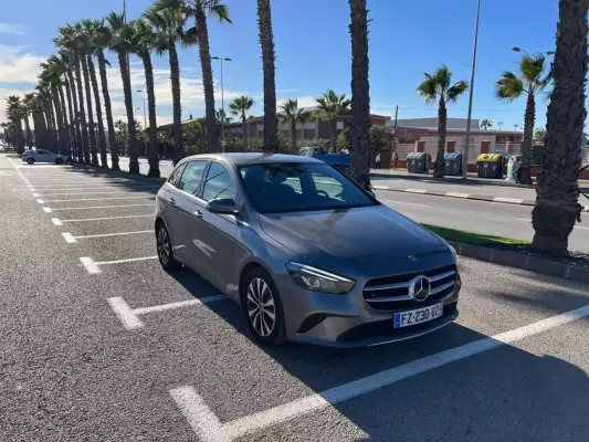 Mercedes B Class para alquiler en Valencia