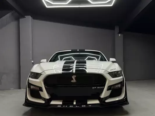 Ford Mustang para alquiler en Benidorm