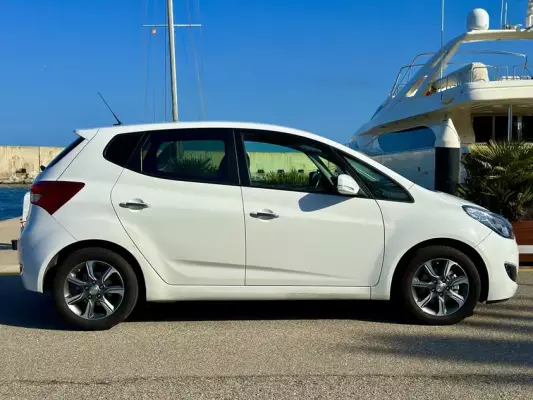 Hyundai ix20 para alquiler en Espa&ntilde;a