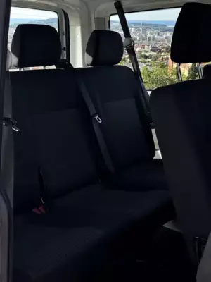 Volkswagen Transporter para alquiler en Espa&ntilde;a