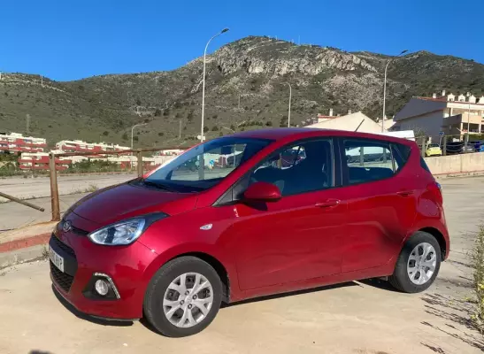Hyundai i10 para alquiler en Espa&ntilde;a