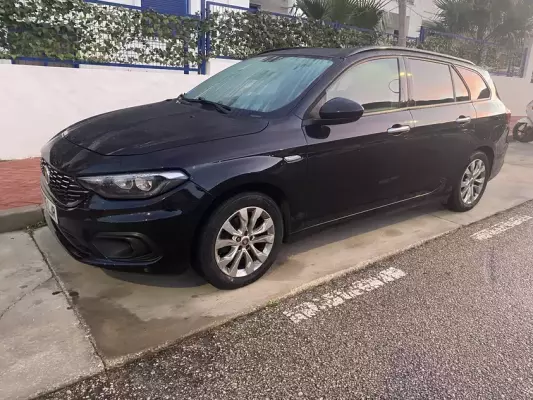 Fiat Tipo SW para alquiler en Espa&ntilde;a