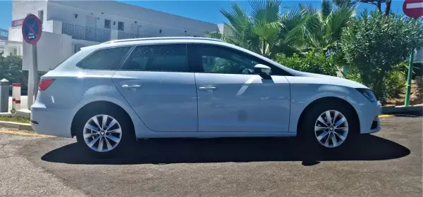 Seat Leon para alquiler en Fuengirola