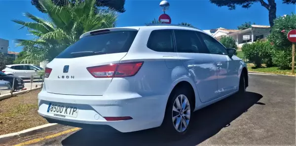 Seat Leon para alquiler en Fuengirola