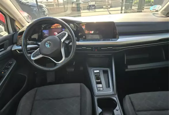 Volkswagen Golf para alquiler en Fuengirola
