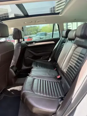 Volkswagen Passat para alquiler en Barcelona