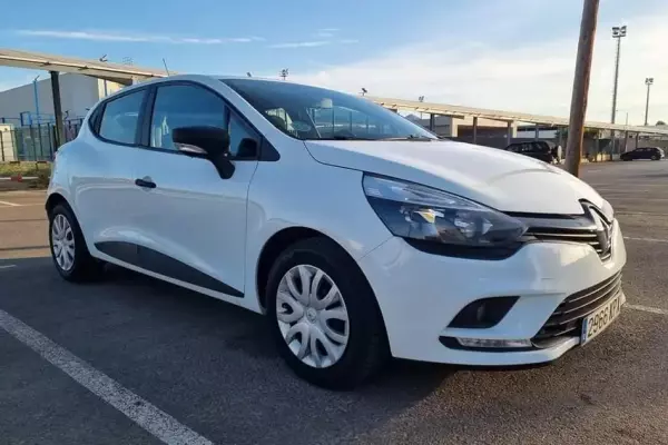 Renault Clio for rent in Calvia