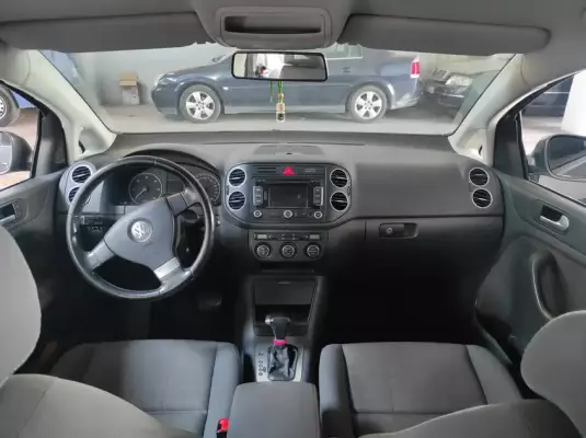 Volkswagen Golf para alquiler en Cullera