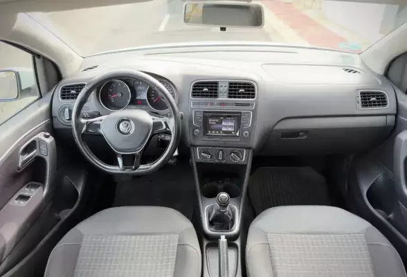 Volkswagen Polo para alquiler en Los Cristianos