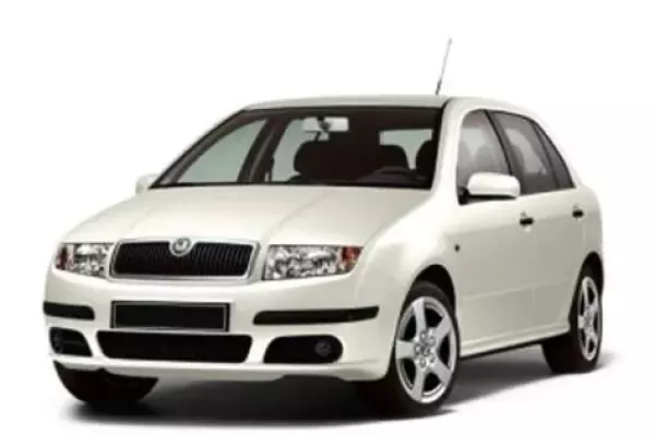 Skoda Fabia para alquiler en el Aeropuerto de Ibiza