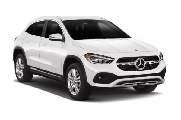 Mercedes GLA para alquiler en Cornell&agrave; de Llobregat