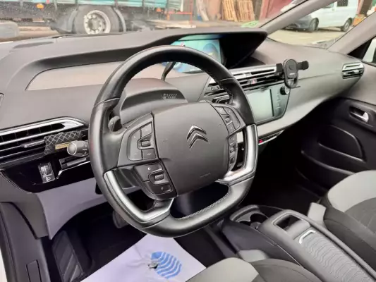 Citroen C4 Grand Picasso para alquiler en Girona